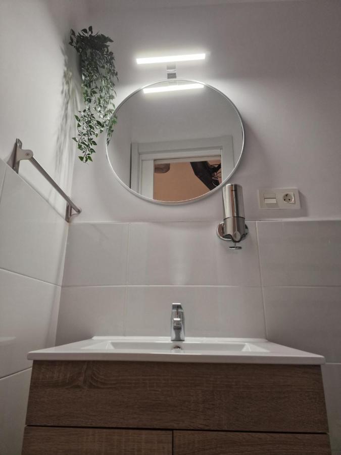 Hostal Esparteros Madrid Kültér fotó