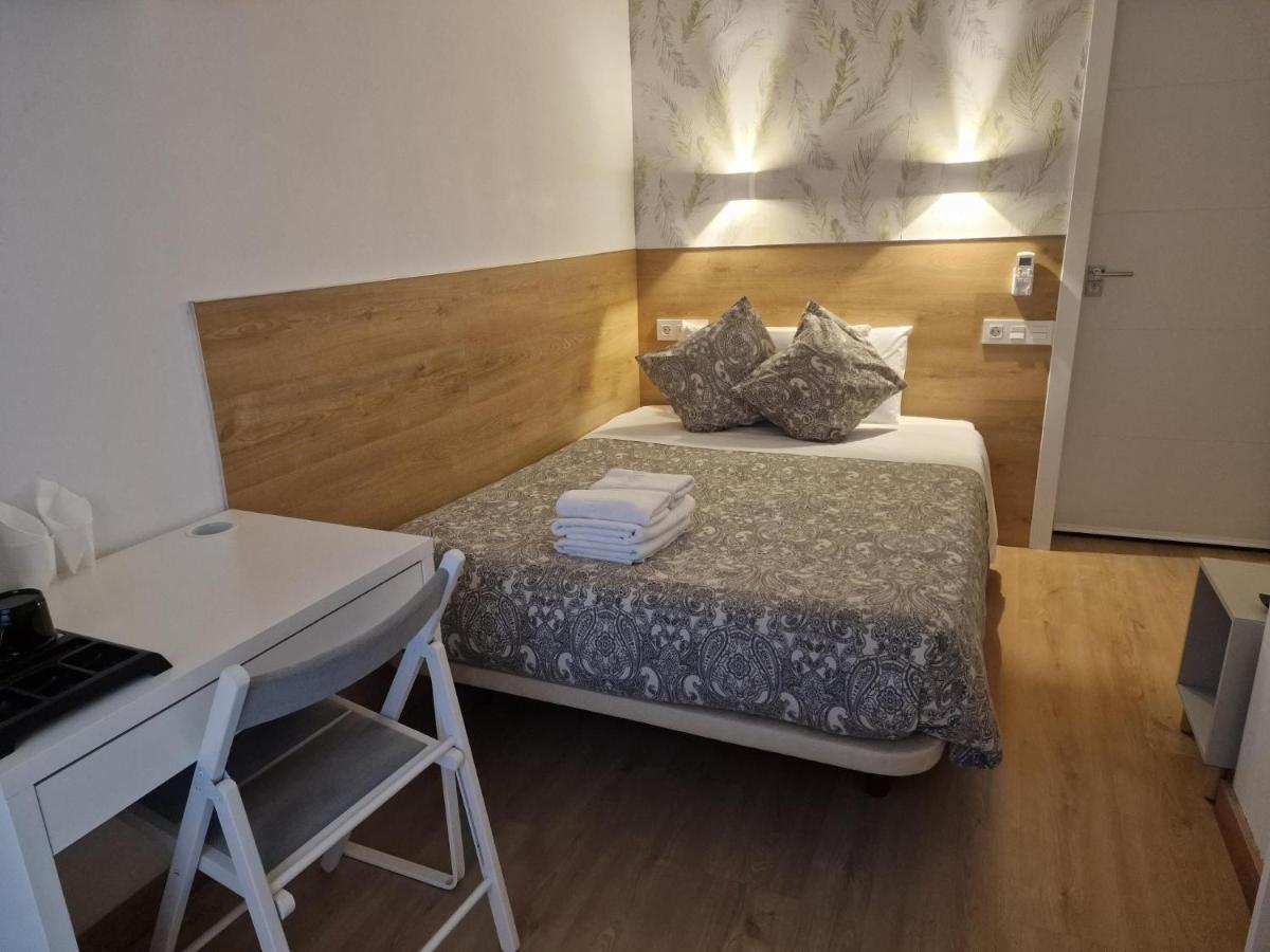 Hostal Esparteros Madrid Kültér fotó